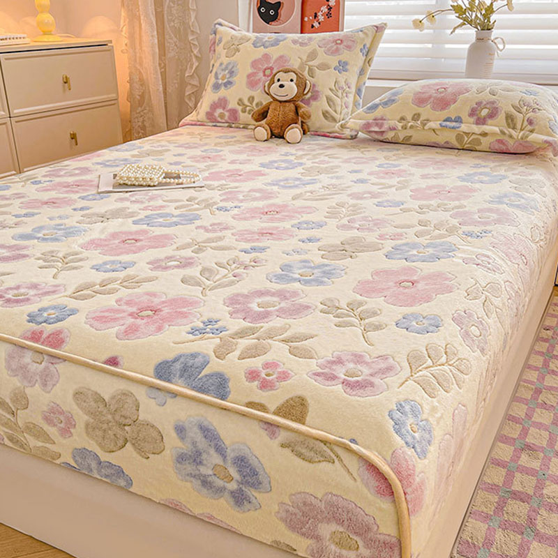 طقم ملاءات سرير مخملية للخريف  - مراجعة Home Textiles Fabric وسعره