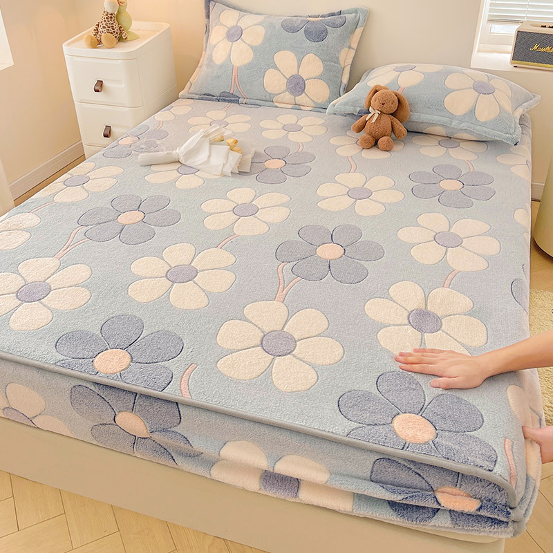 طقم ملاءات سرير مخملية للخريف  - مراجعة Home Textiles Fabric وسعره