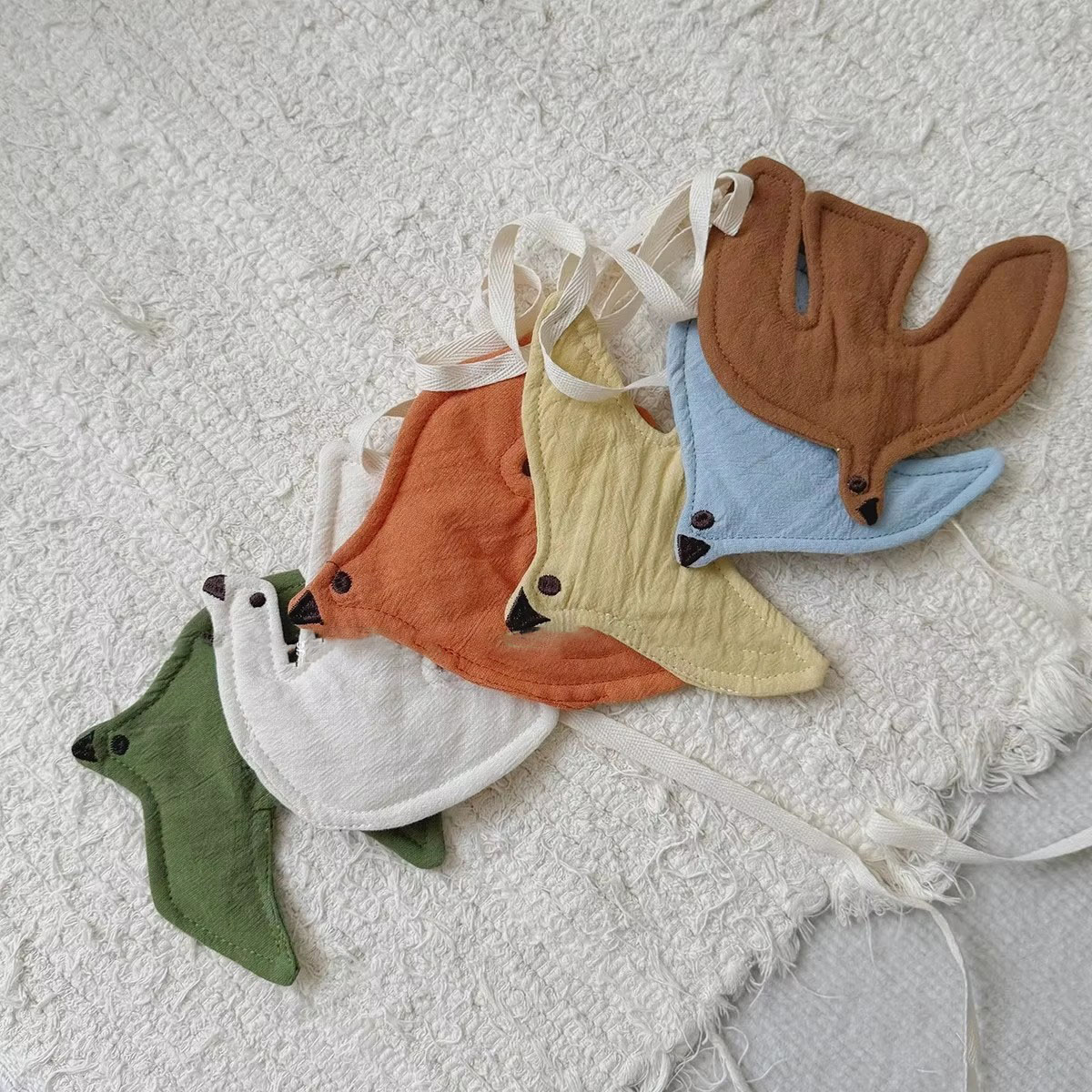 أعلام قماشية على شكل طيور لتزي - مراجعة Home Textiles Discount وسعره